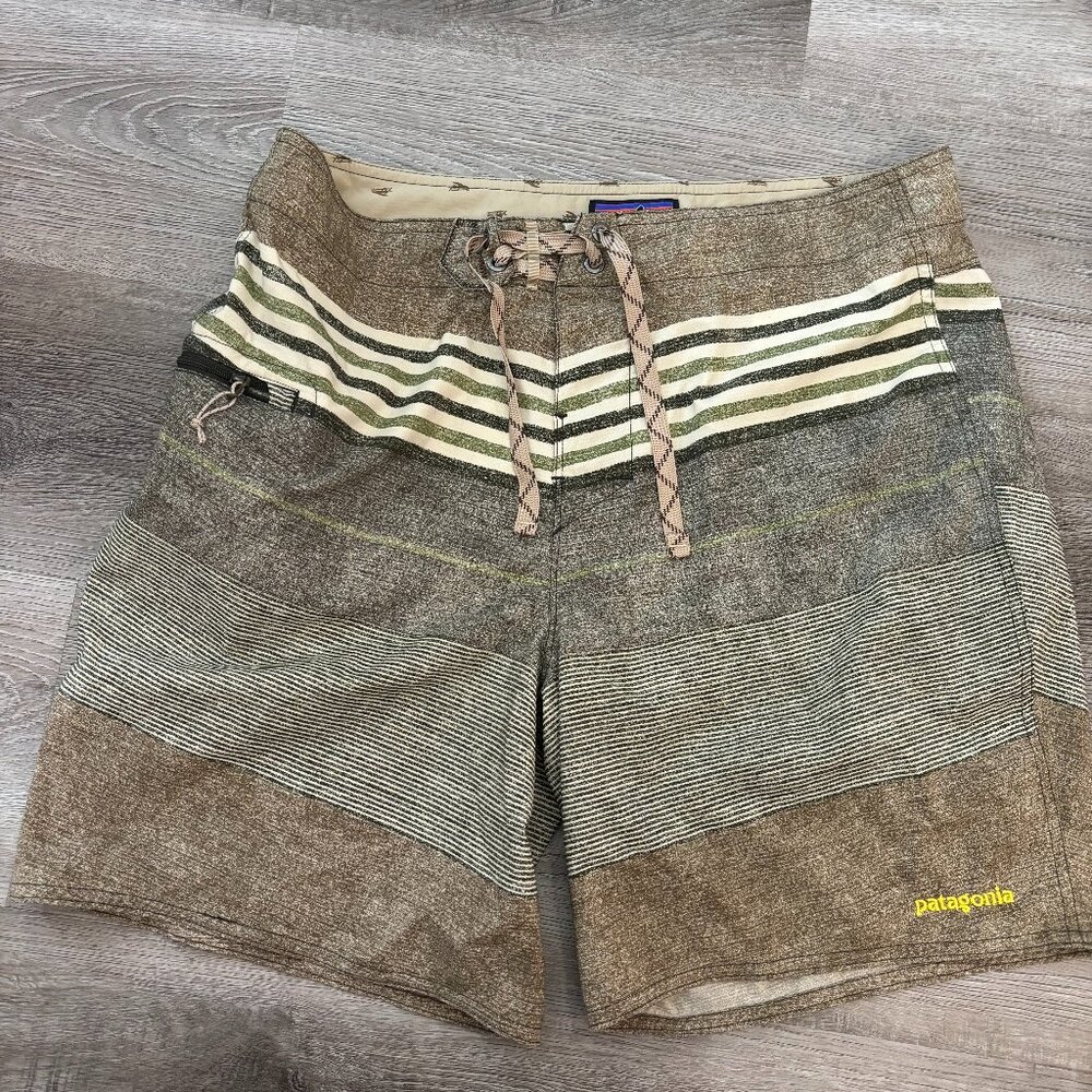 Patagonia Men's Swim 34 - Patagonia size 34 swim trunks